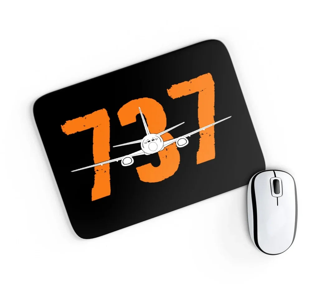 Boeing 737 aviation design on neoprene with anti-slip base mouse pad.