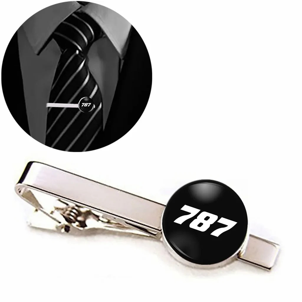 Boeing 787 Flat Text aviation-themed tie clip, polished stainless steel.