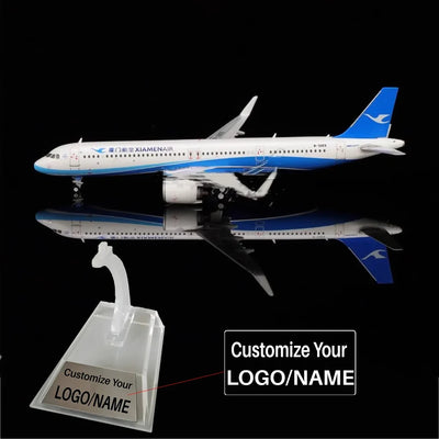 Side view of Xiamen Airlines Airbus A321neo Airplane Model (1/400 Scale) aviation 16-18cm scale model aircraft in diecast met.