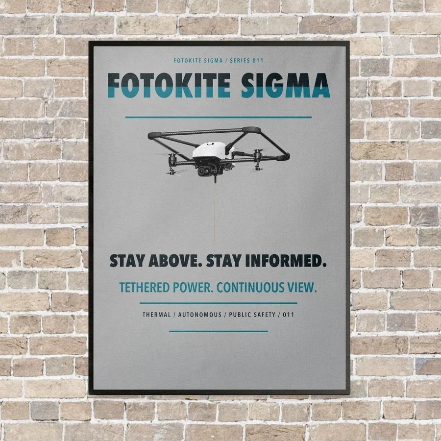 Fotokite Sigma vertical canvas print - framed - light gray background