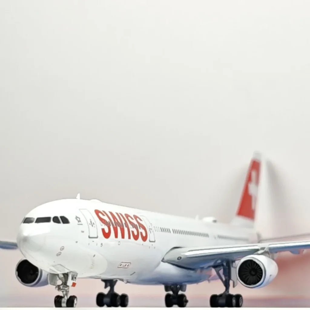 Swiss Airlines Airbus A340-300 HB-JMH Airplane Model - view 12
