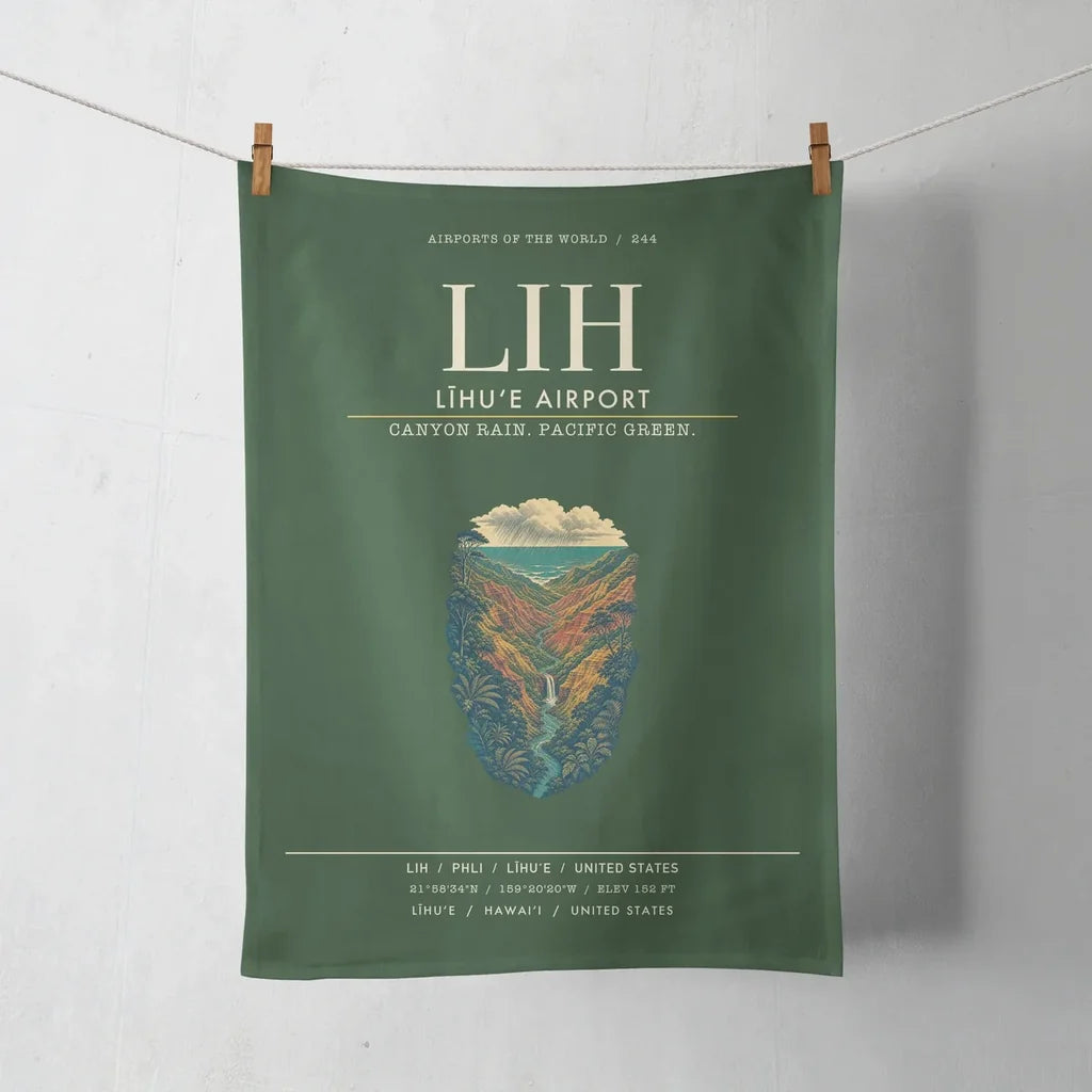 Līhuʻe Airport (LIH) design on dark green towel