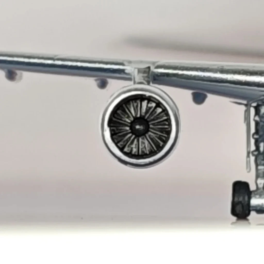 Swiss Airlines Airbus A340-300 HB-JMH Airplane Model - view 13