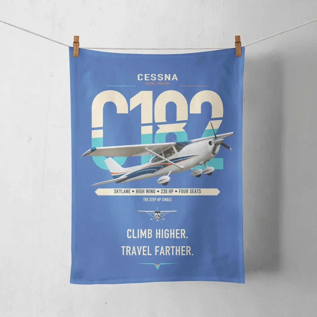Cessna 182 Skylane design on blue towel