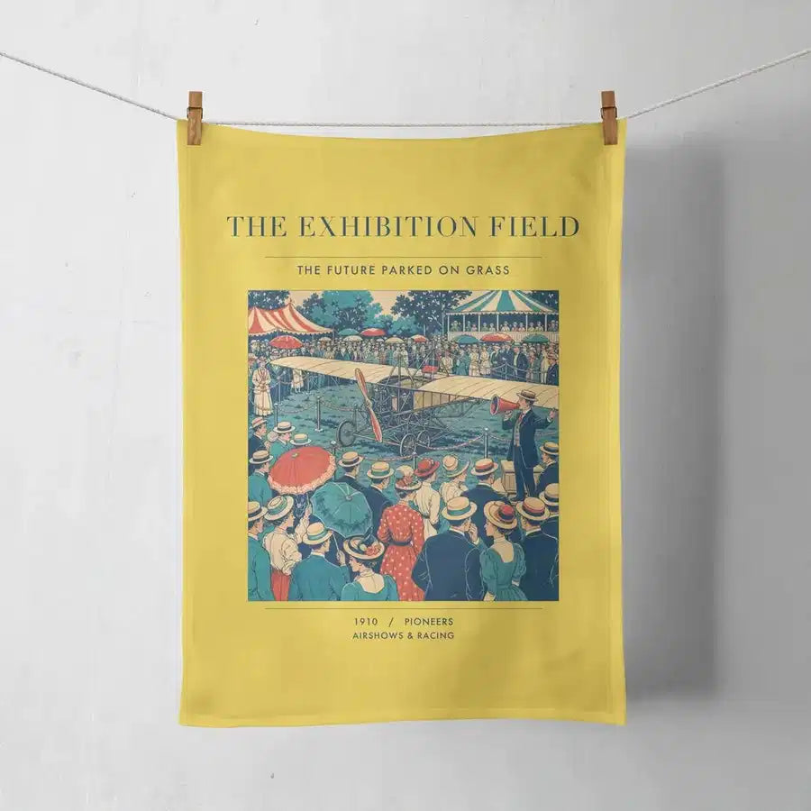 VINTAGE G4322 - The Exhibition Field - Designed Towels design on yellow