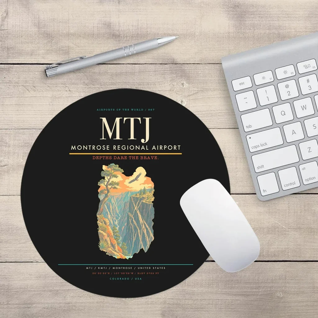 Montrose Regional Airport (MTJ) design on black round mouse pad