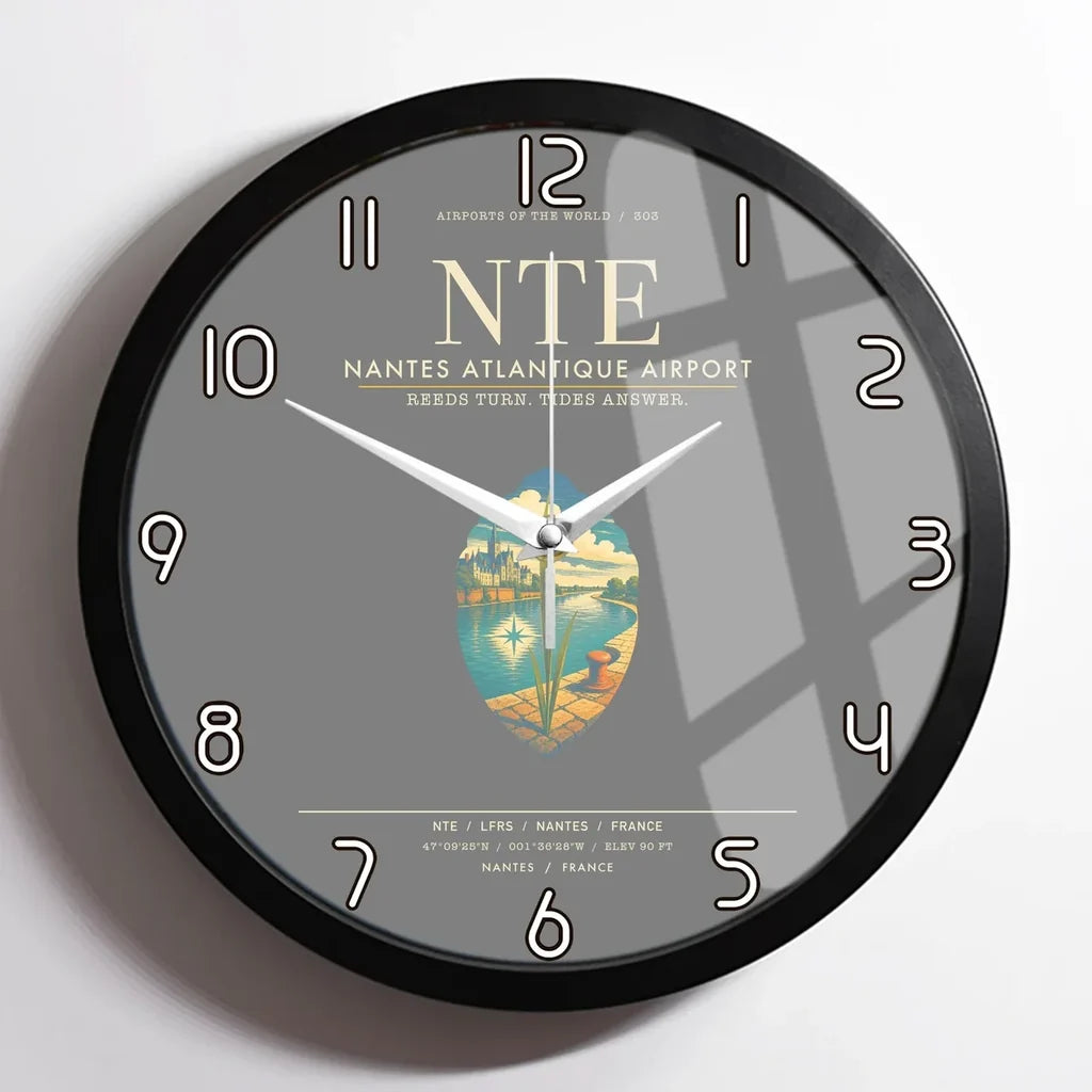 Nantes Atlantique Airport NTE Wall-Clock Framed - Gray