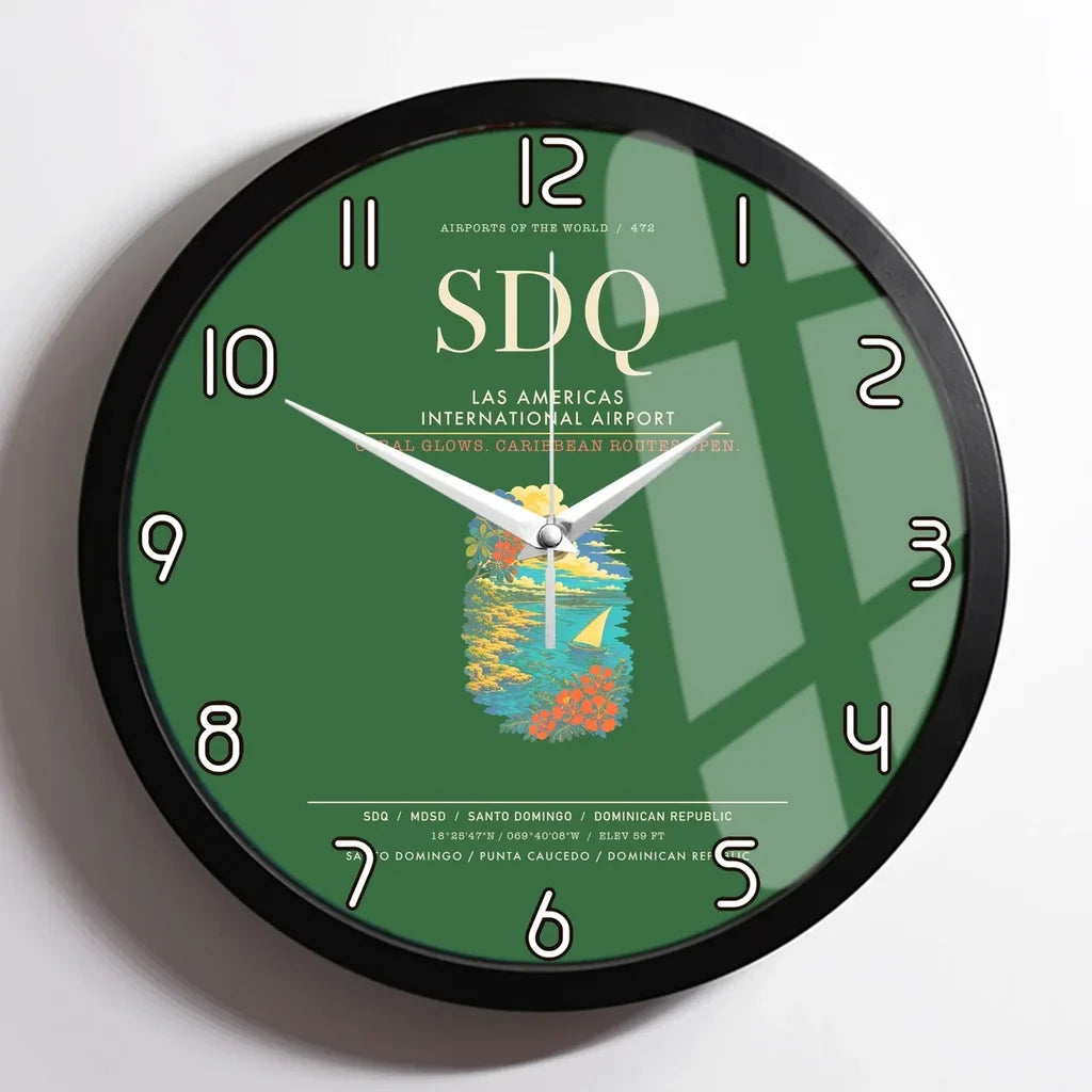 Las Americas International Airport SDQ Wall-Clock Framed - Green