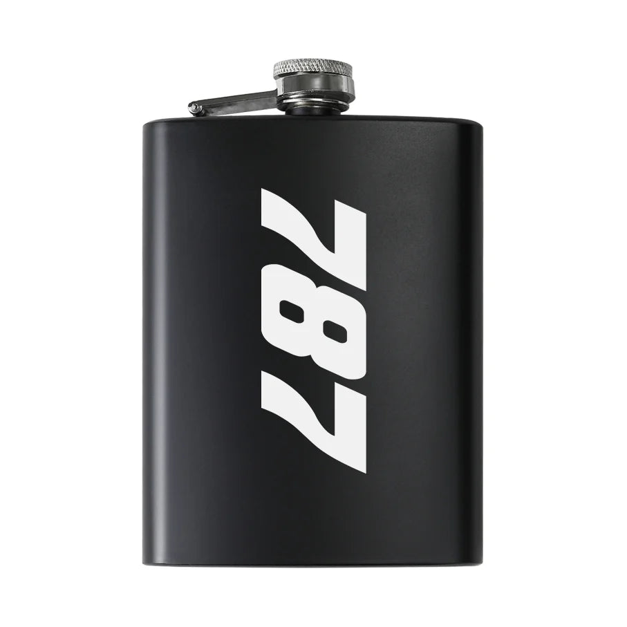 Customisable Boeing 787 Hip Flask - view 2