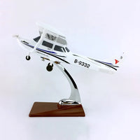 Thumbnail for Customisable Cessna 172 Model Airplane - view 2
