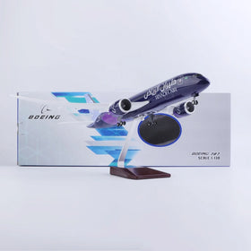 Riyadh Airline Boeing 787 Airplane Model (1/130 Scale)