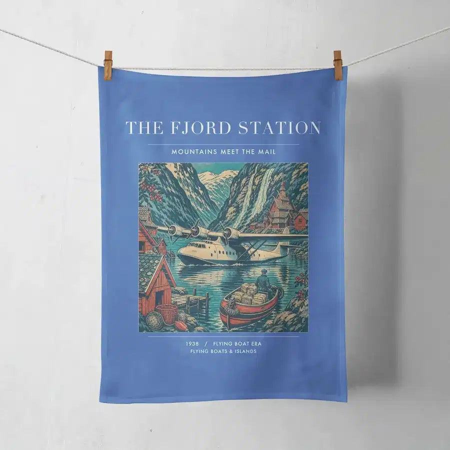 VINTAGE G4062 - The Fjord Station - Designed Towels design on blue