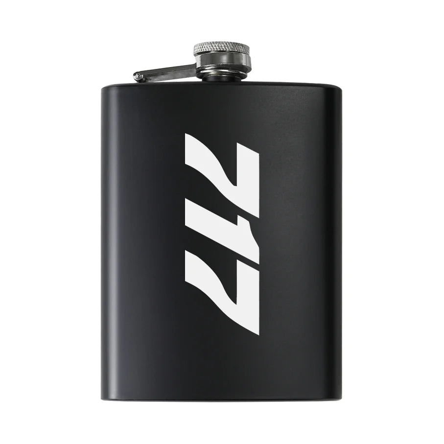 Customisable Boeing 717 Hip Flask - view 2
