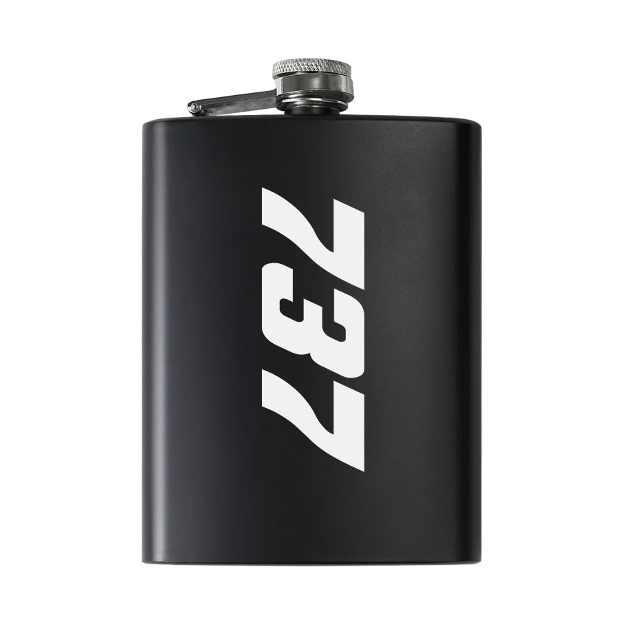 Customisable Boeing 737 Hip Flask - view 2