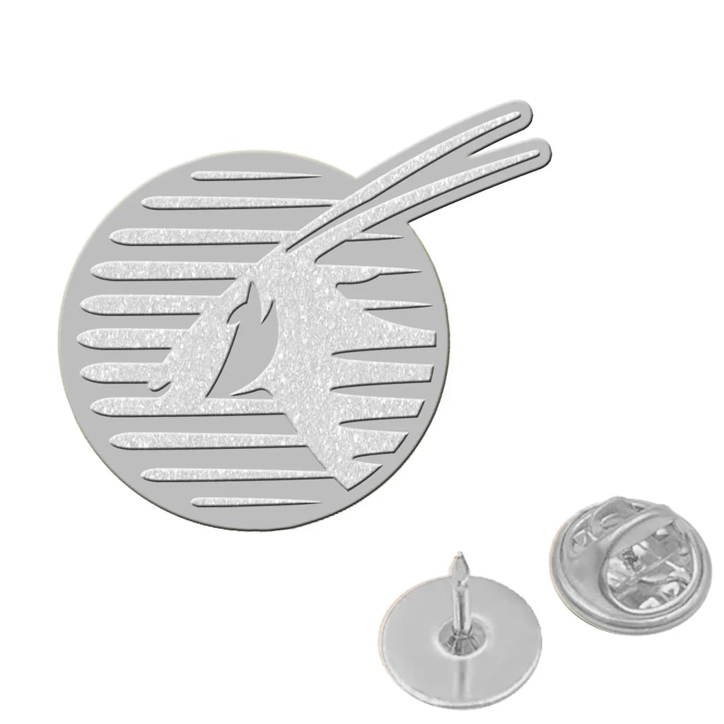 Qatar Airways Brooch - view 2