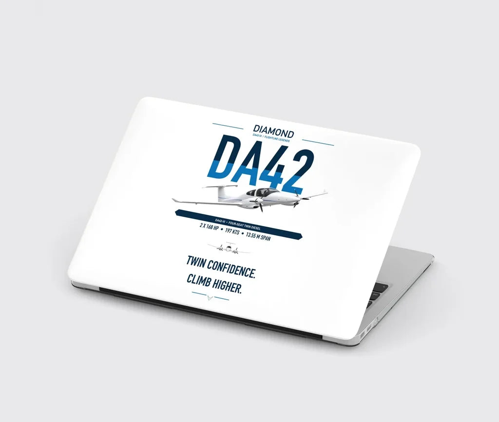 Diamond DA42-VI design on white MacBook case
