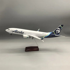 Alaska Airlines Boeing 737 MAX Airplane Model (1/85 Scale 47cm)