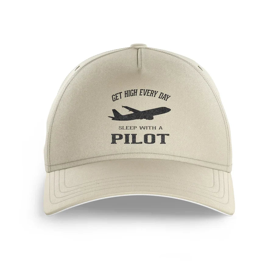 Get High Every Day Sleep With A Pilot printed hat - beige