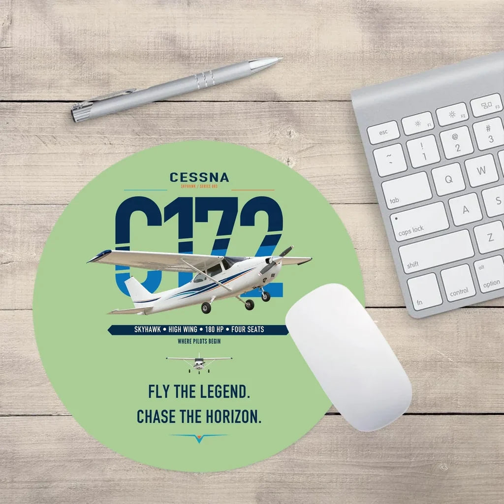 Cessna 172 Skyhawk design on light green round mouse pad