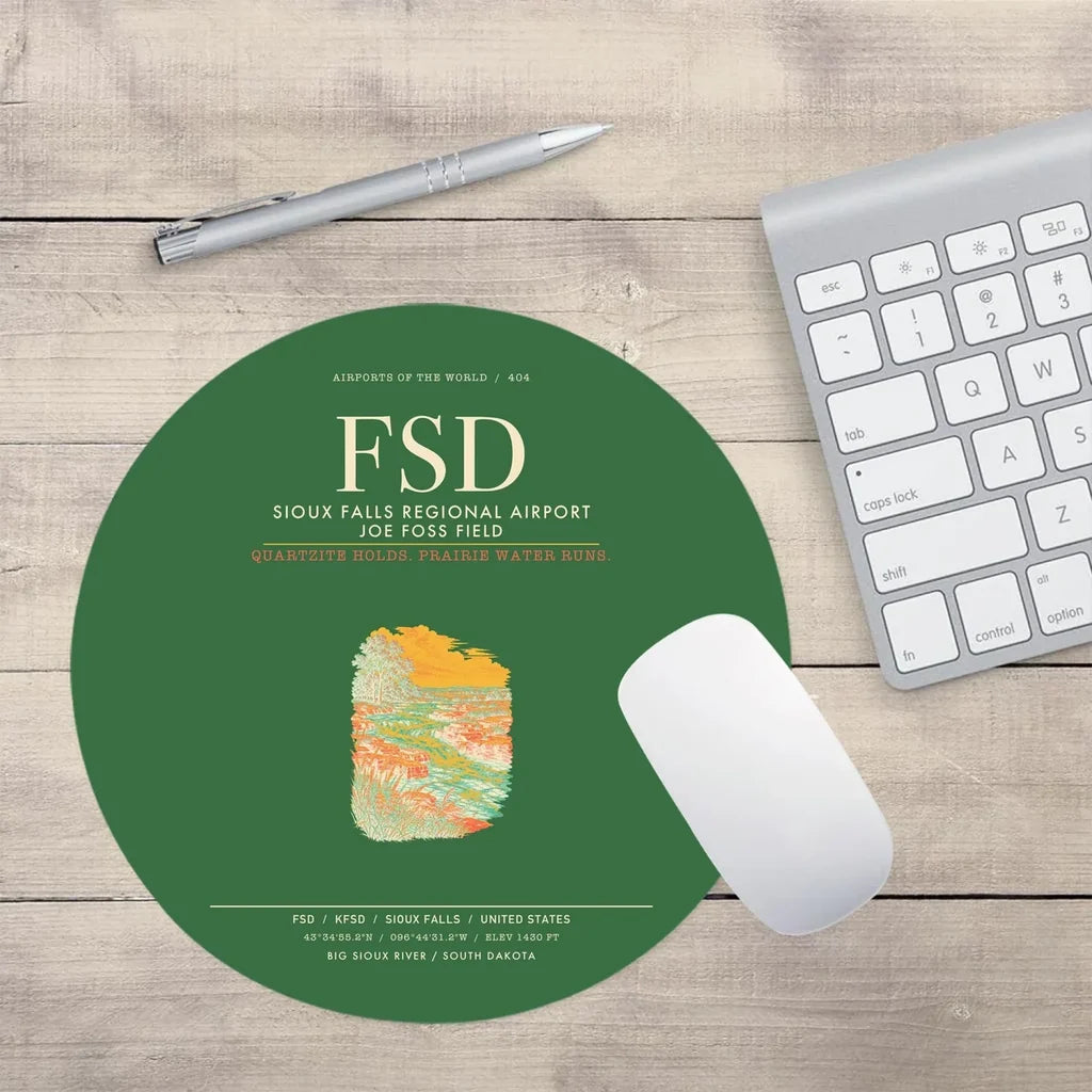 Sioux Falls Regional Airport Joe Foss Field (FSD) design on green round mouse pad