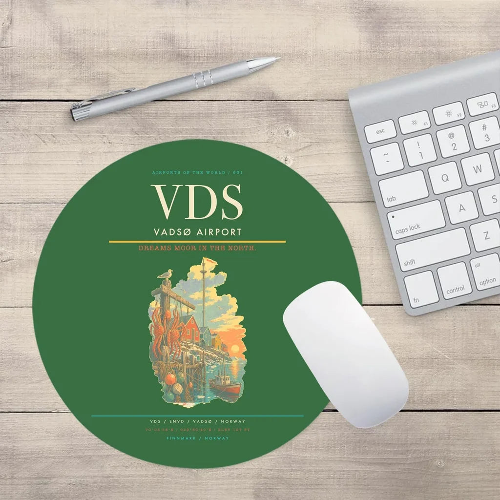 Vadsø Airport (VDS) design on green round mouse pad