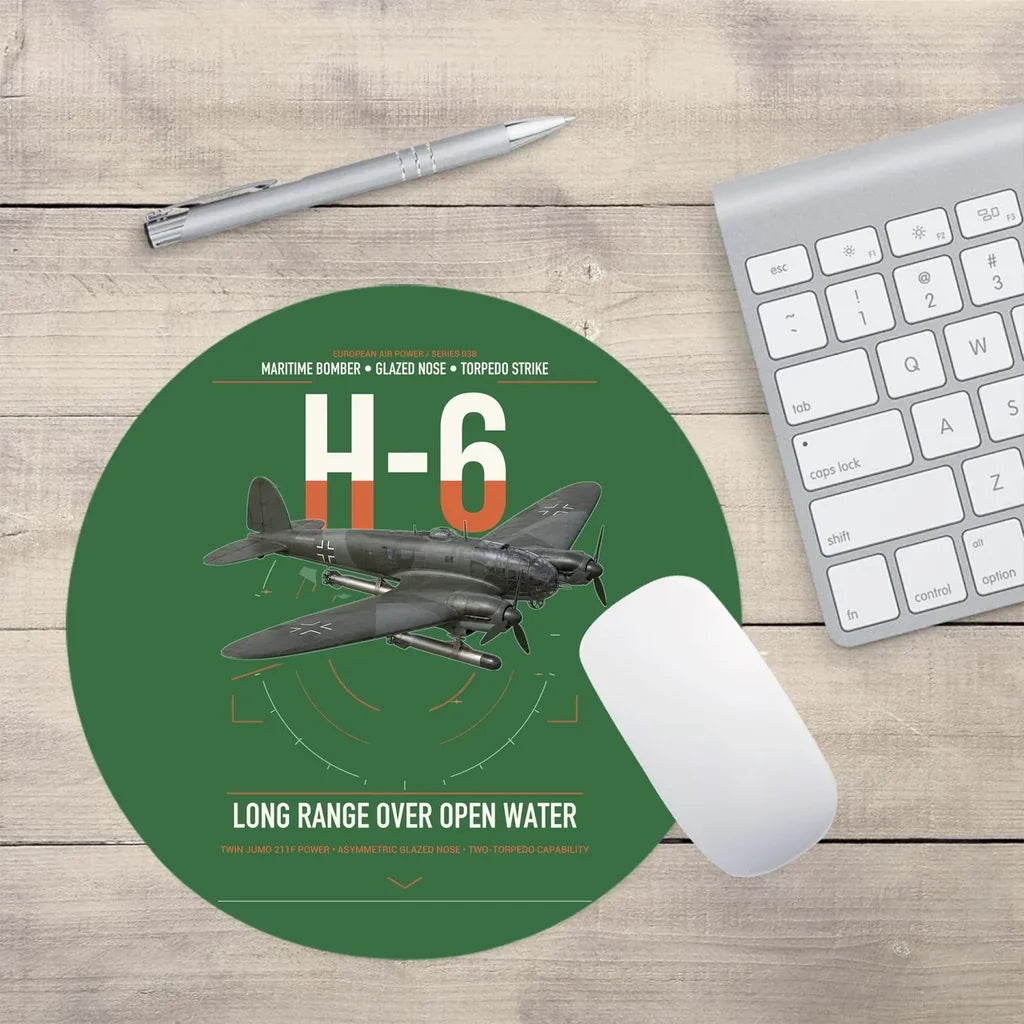 Heinkel He 111H-6 design on green round mouse pad