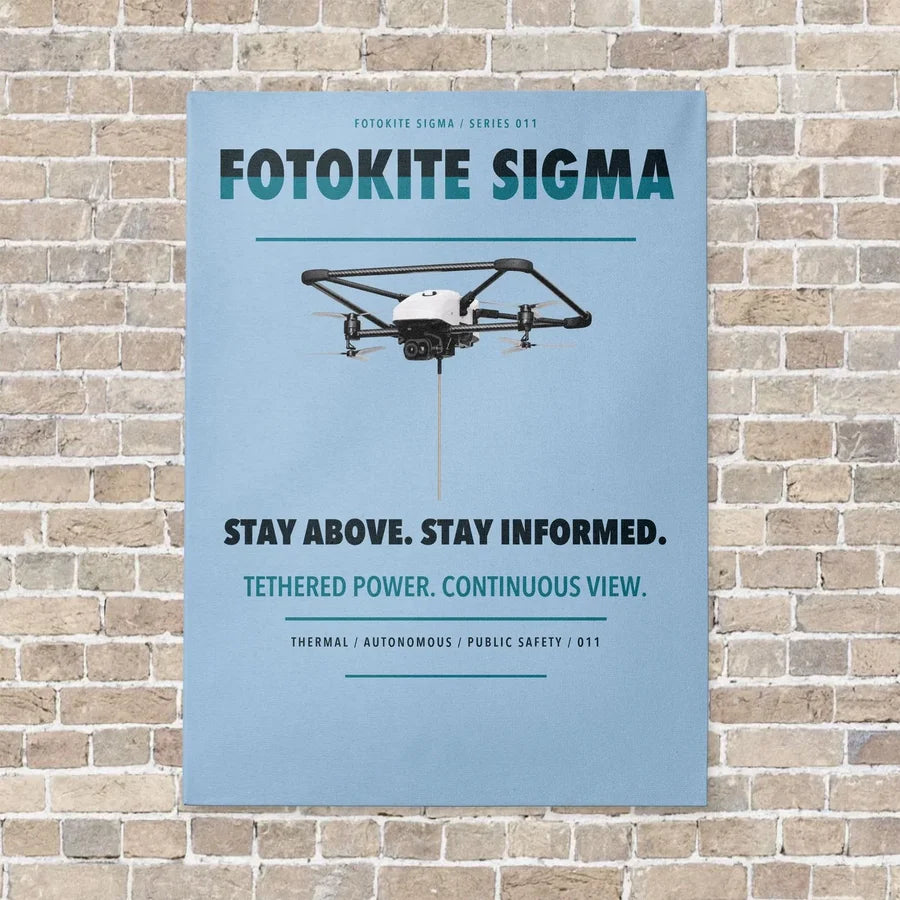 Fotokite Sigma vertical canvas print - no frame - light blue background