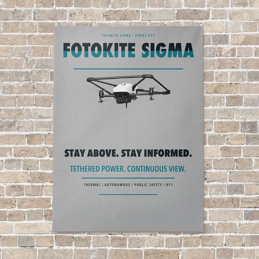 Fotokite Sigma vertical canvas print - no frame - light gray background
