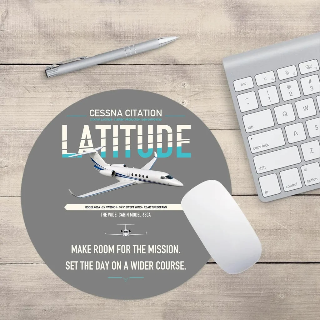 Cessna Citation Latitude design on gray round mouse pad