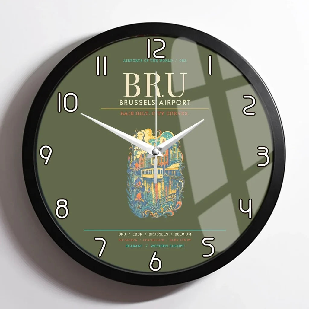 Brussels Airport BRU Wall-Clock Framed - Green Army