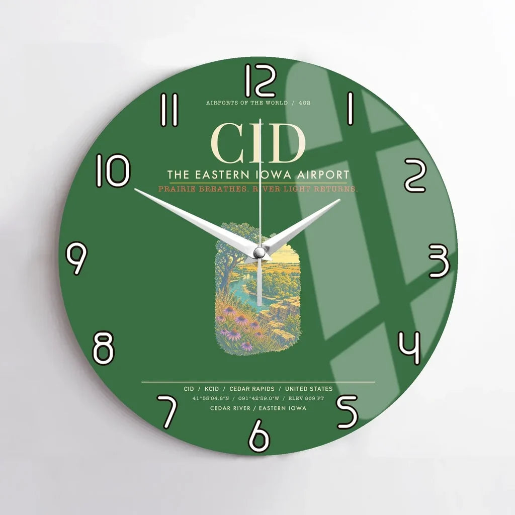 The Eastern Iowa Airport Cedar Rapids CID Wall-Clock No-Frame - Green