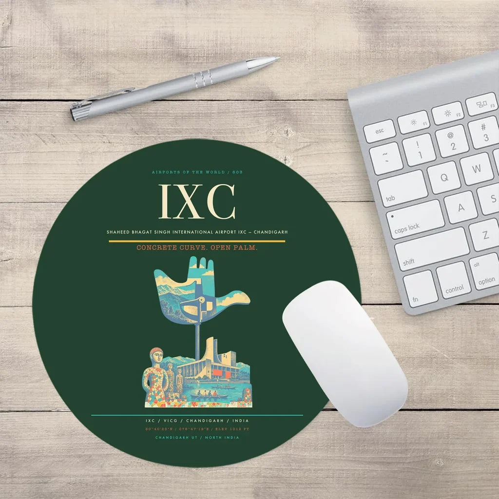 Shaheed Bhagat Singh International Airport (IXC) design on dark green round mouse pad