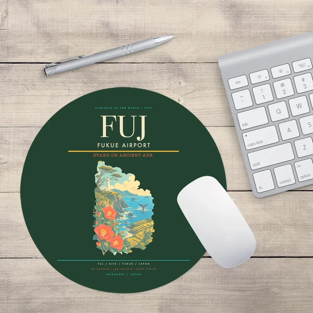 Fukue Airport (FUJ) design on dark green round mouse pad
