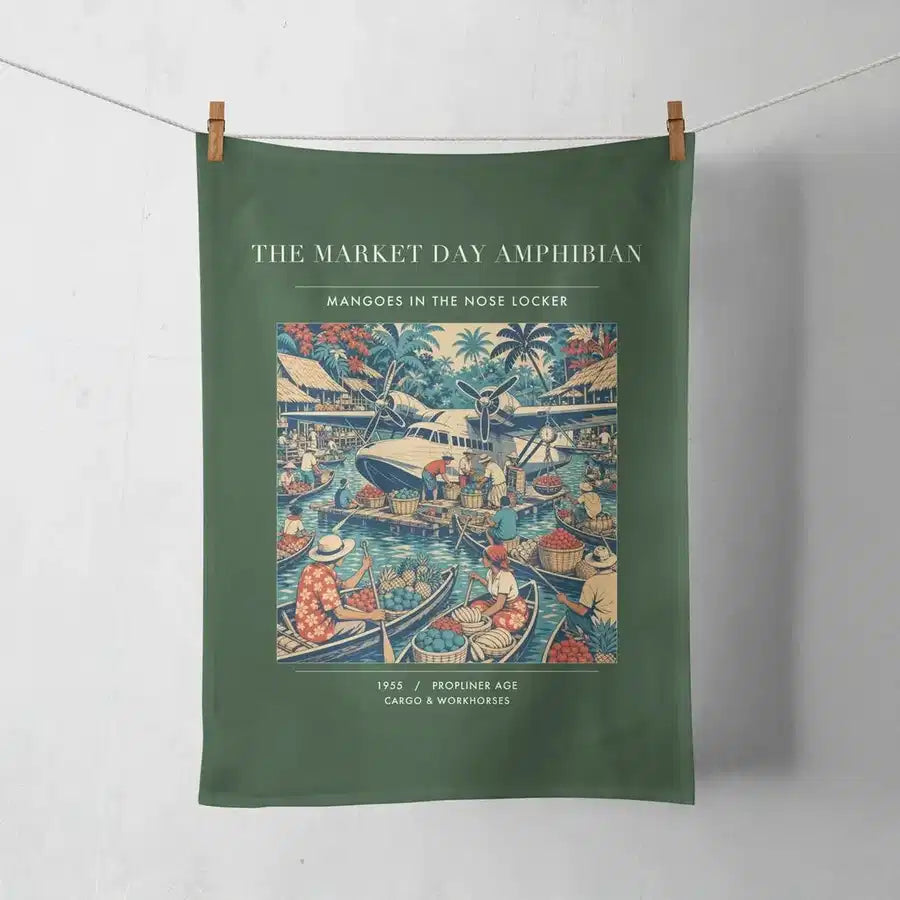 VINTAGE G4404 - The Market Day Amphibian - Designed Towels design on darkgreen