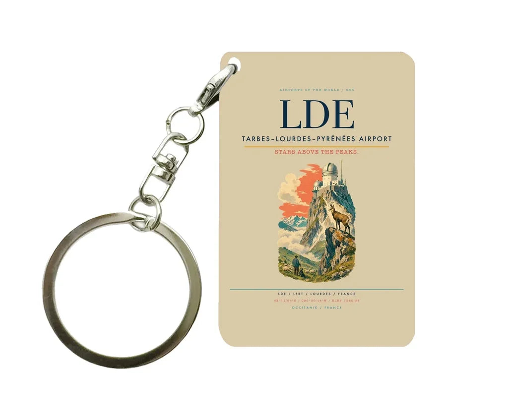 Tarbes–Lourdes–Pyrénées Airport (LDE) design on beige key chain