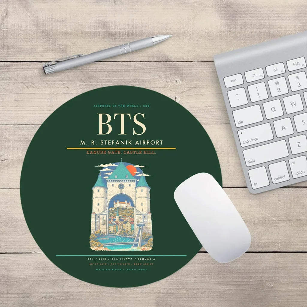 M. R. Stefanik Airport BTS Mouse-Pad Round - Dark Green
