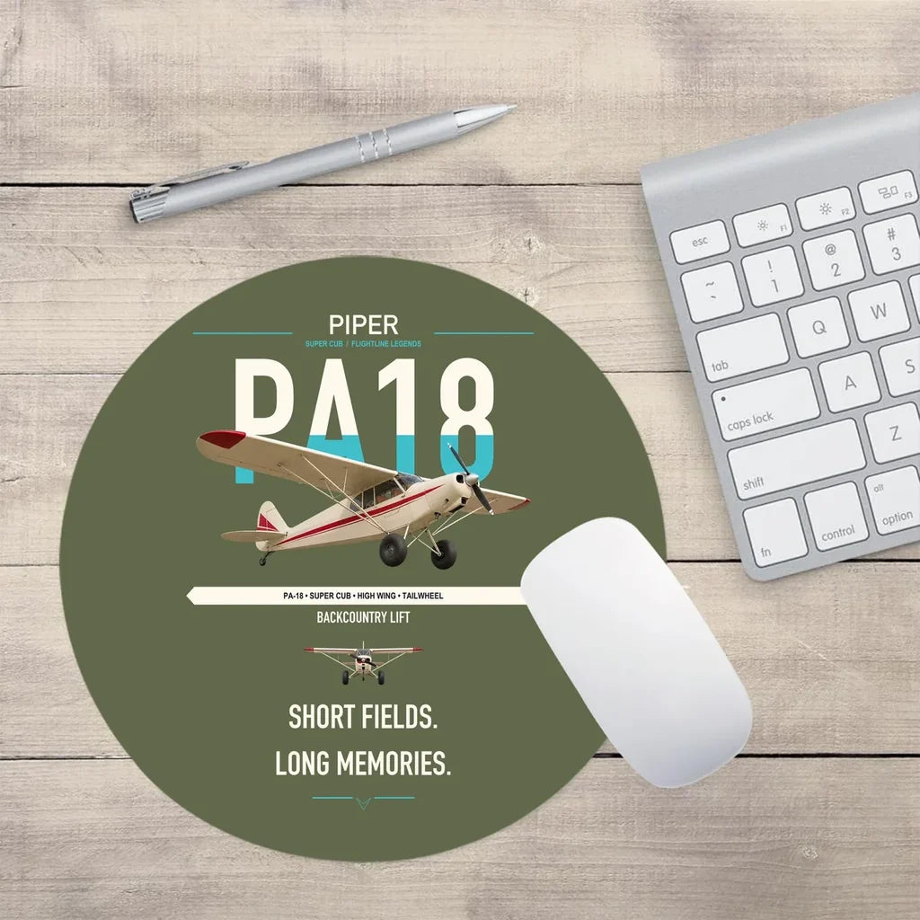 Piper PA-18 Super Cub design on green army round mouse pad