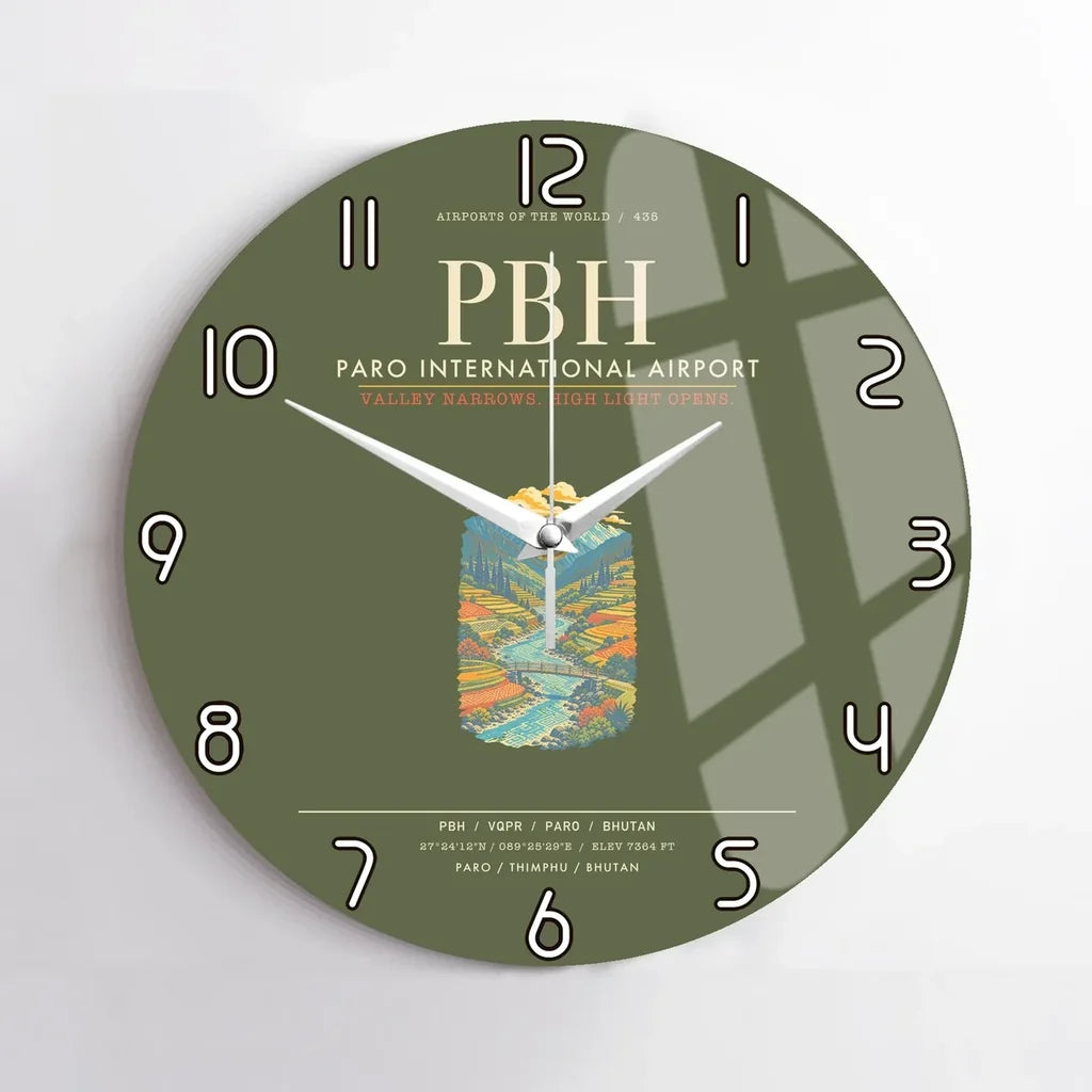 Paro International Airport PBH Wall-Clock No-Frame - Green Army
