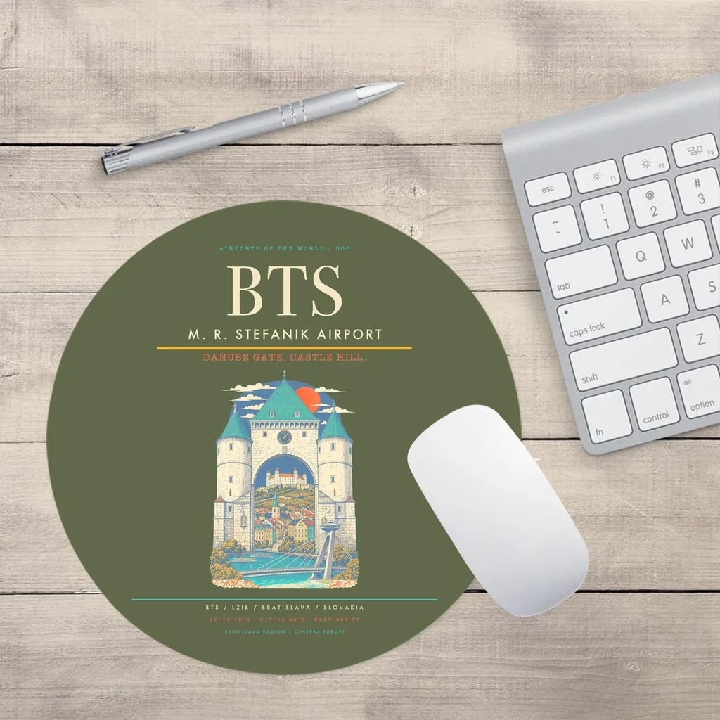 M. R. Stefanik Airport BTS Mouse-Pad Round - Green Army