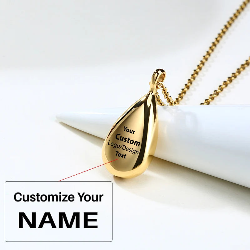 Airplane necklace from Aviation Shop