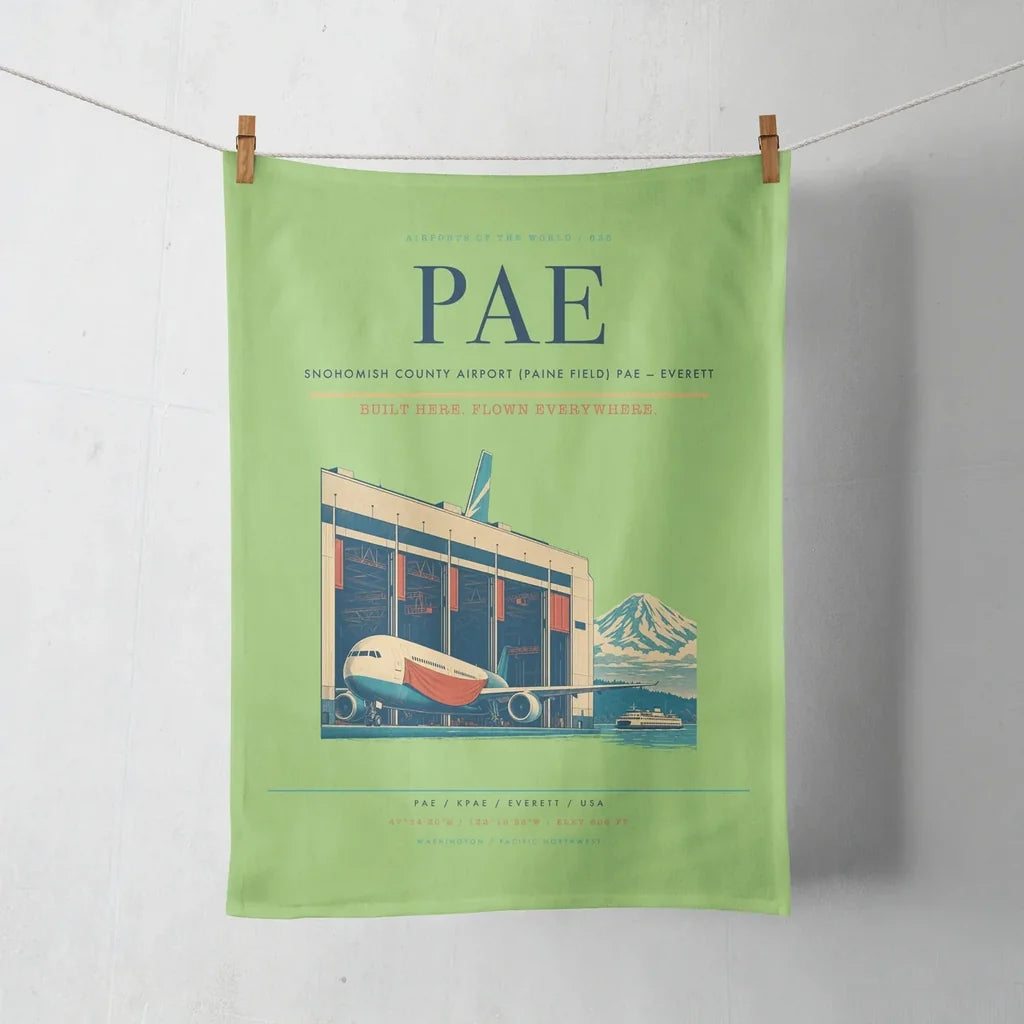 Snohomish County Airport (Paine Field) (PAE) design on light green towel
