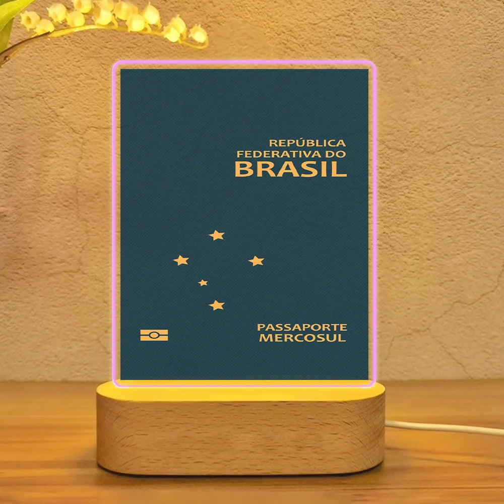 Brasil Passport Lamp - view 4