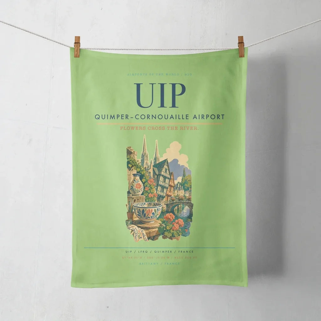 Quimper–Cornouaille Airport (UIP) design on light green towel
