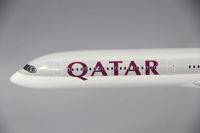 Customisable Airbus A350 Model Airplane - view 4