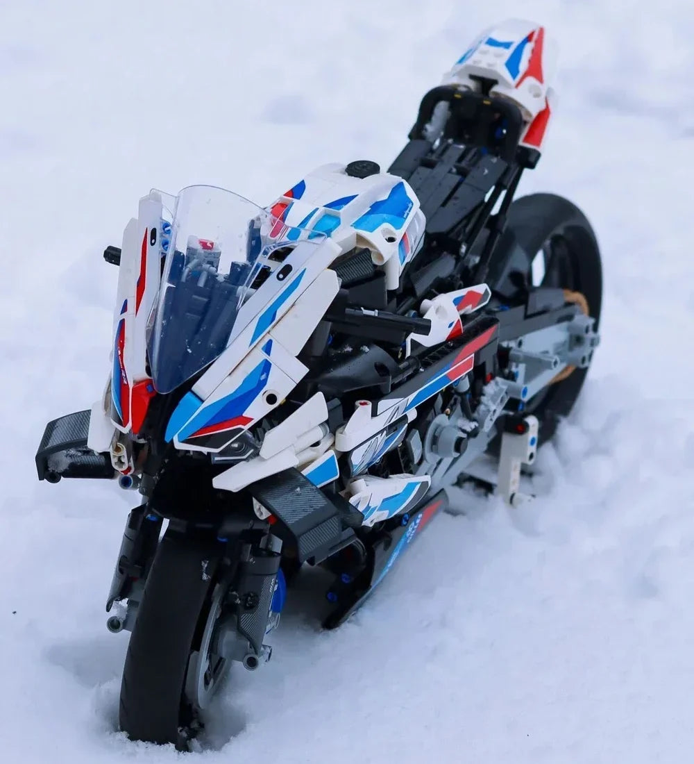 1920Pcs BMW M1000RR For Building Model - view 5
