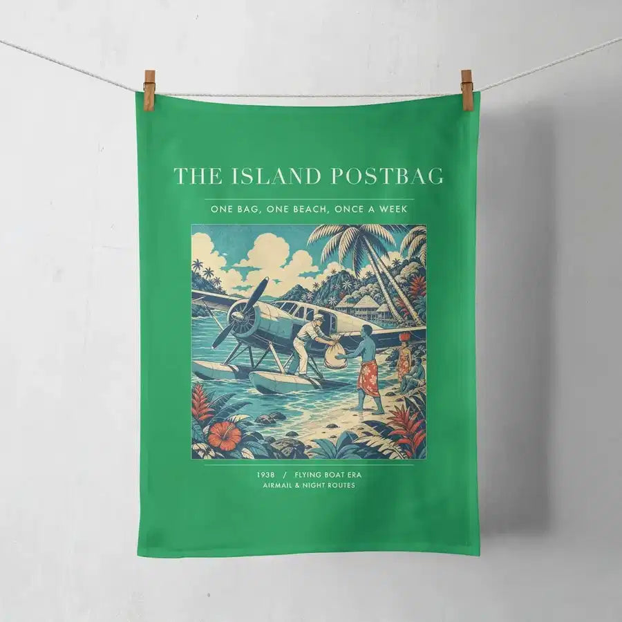 VINTAGE G4154 - The Island Postbag - Designed Towels design on green