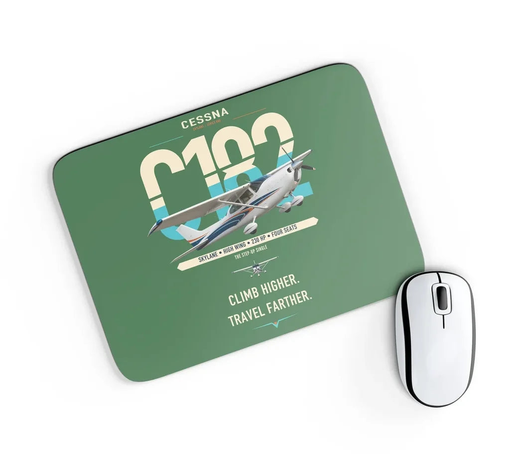 Cessna 182 Skylane design on green rectangle mouse pad