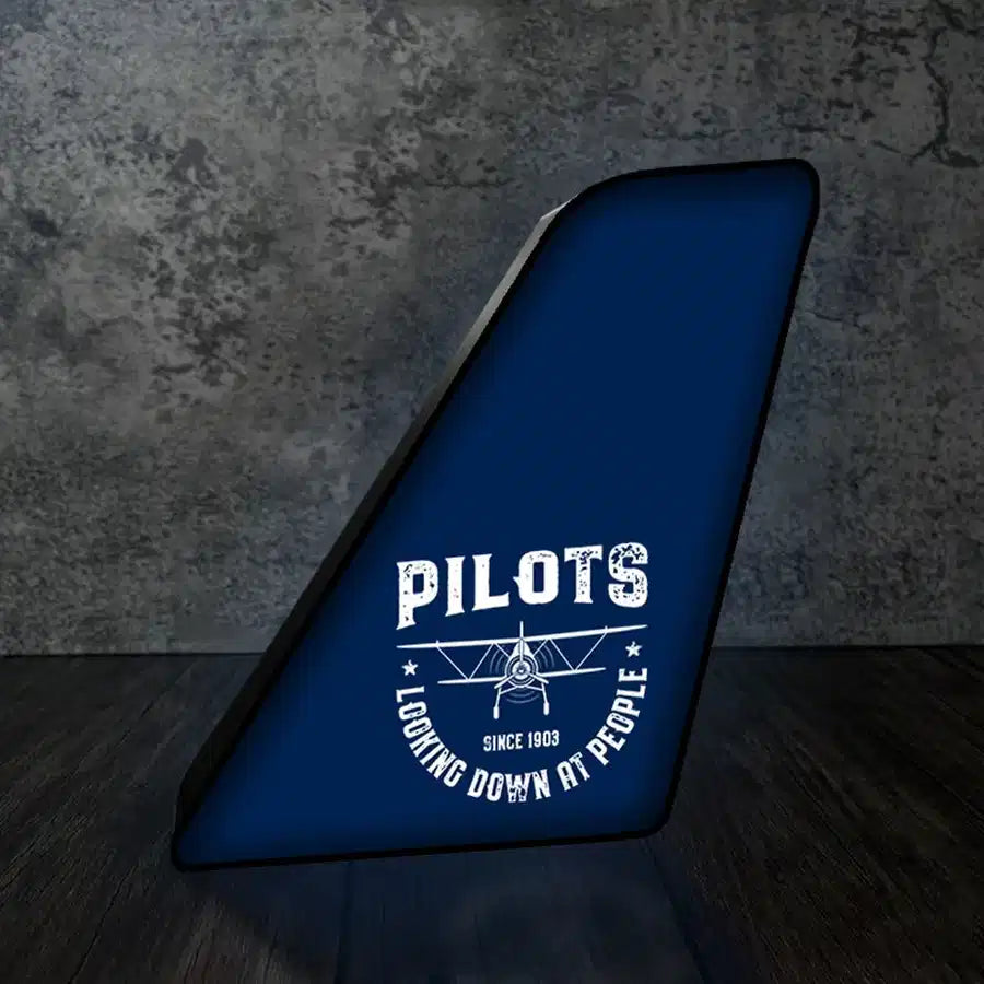 Pilots Looking Down at People 3D Lamp - view 8