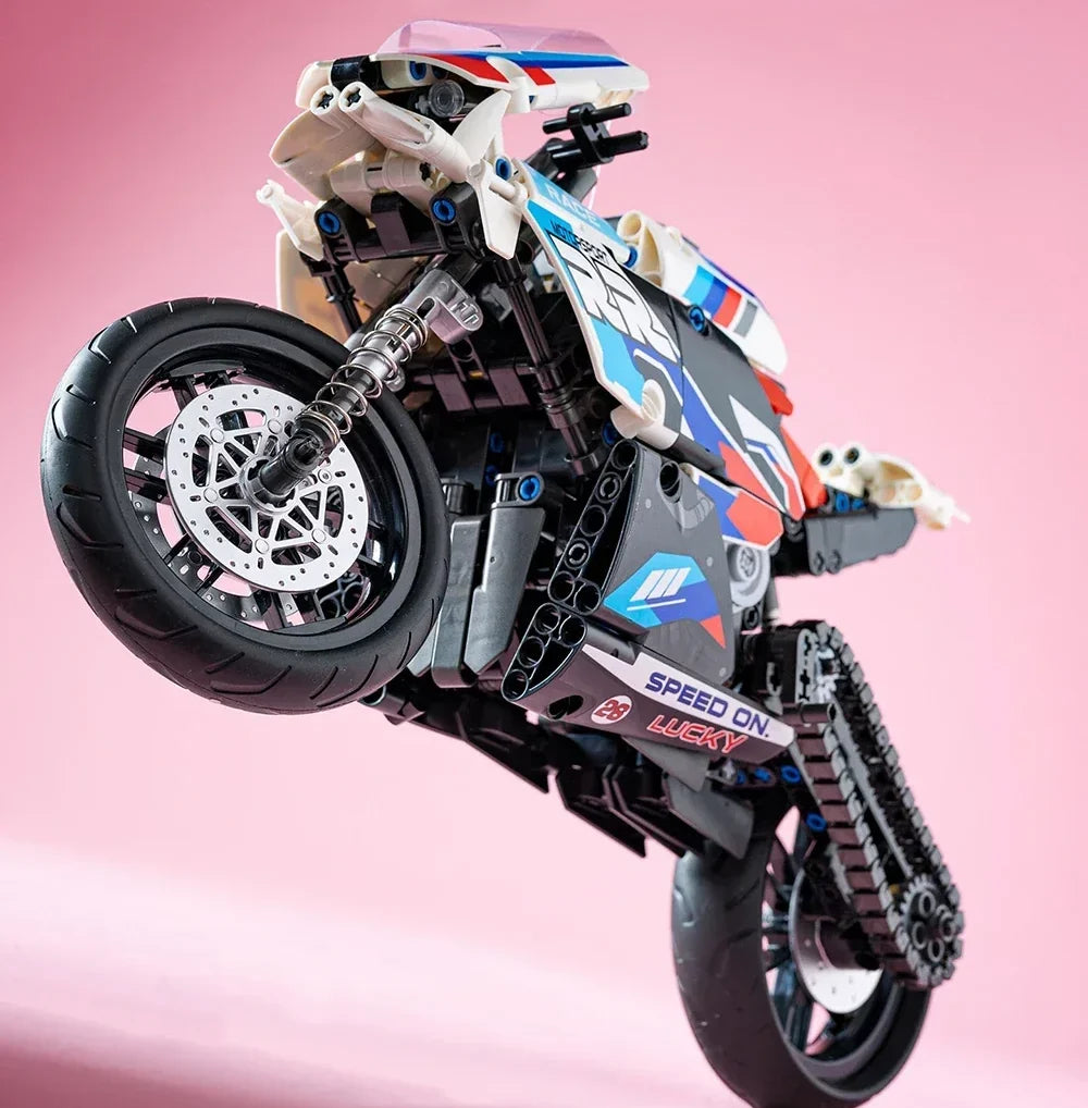 1920Pcs BMW M1000RR For Building Model - view 8