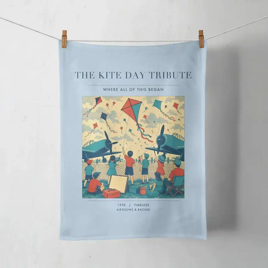 VINTAGE G4434 - The Kite Day Tribute - Designed Towels design on lightblue
